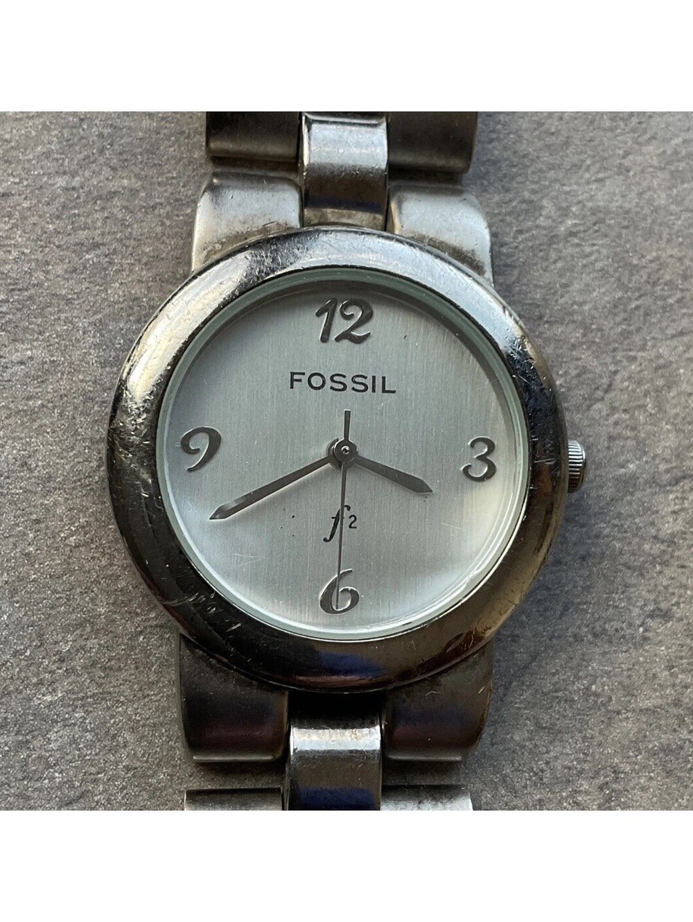 Beautiful Vintage Fossil Womens Watch Silver Tone 28mm Case and Band BI